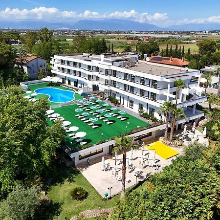 Hotel Club Clorinda Nuova Gestione 2024 بييسْتوم المظهر الخارجي الصورة