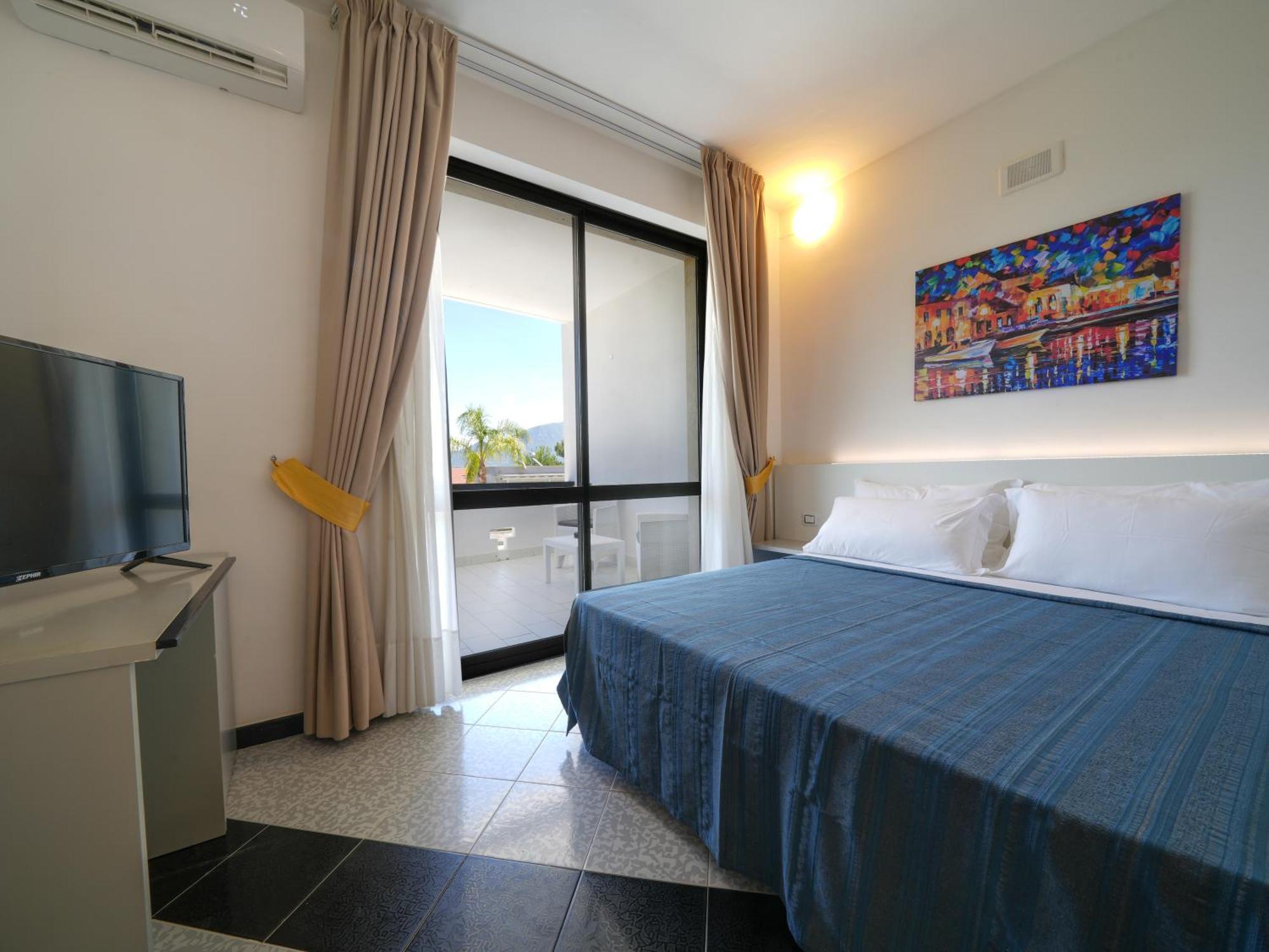 Hotel Club Clorinda Nuova Gestione 2024 بييسْتوم المظهر الخارجي الصورة